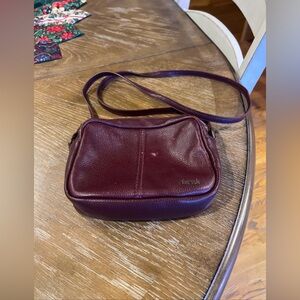 The Sak De young Deep maroon small Leather Crossbody  Bag purse 8"x6"x3
